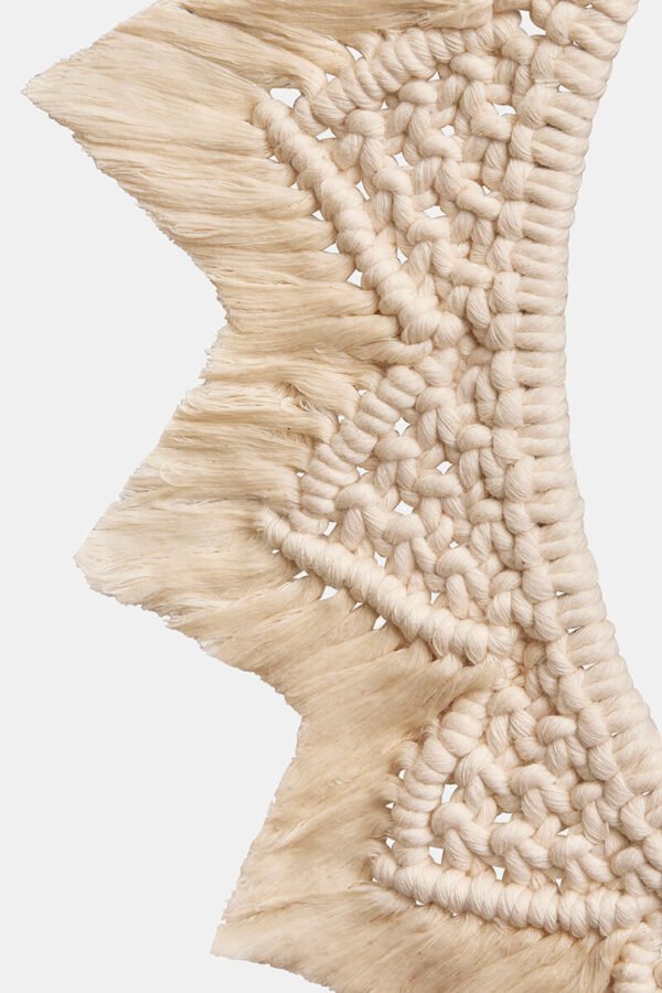 Macrame maan detail